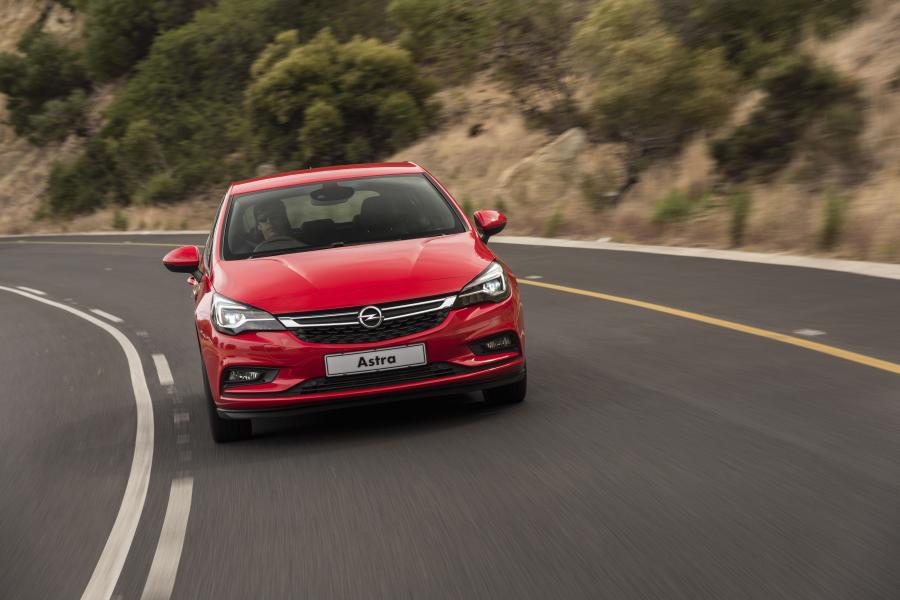  Opel Astra 2016 года  (ZA) (фото 29 из 40)